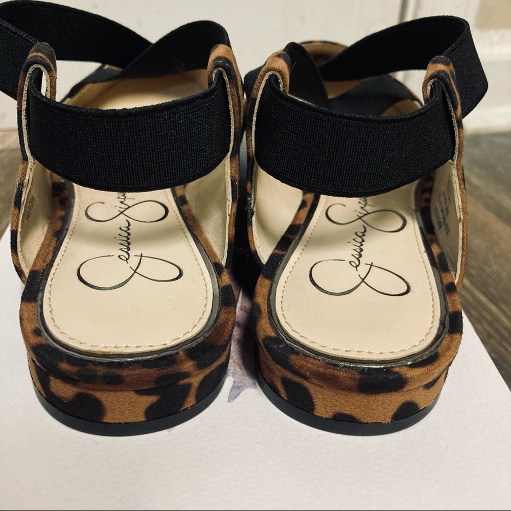 JESSICA SIMPSON | Lurina Leopard Print Flats Sz. 6 - Picture 11 of 16